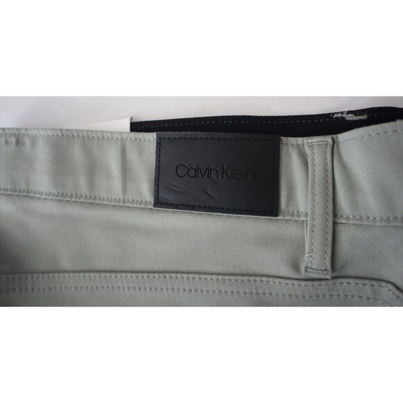 Calvin Klein 40VM614 Men's Sz 38x32 Shadow Gray Move 365 Slim Fit 5-Pocket Pants - Picture 4 of 12